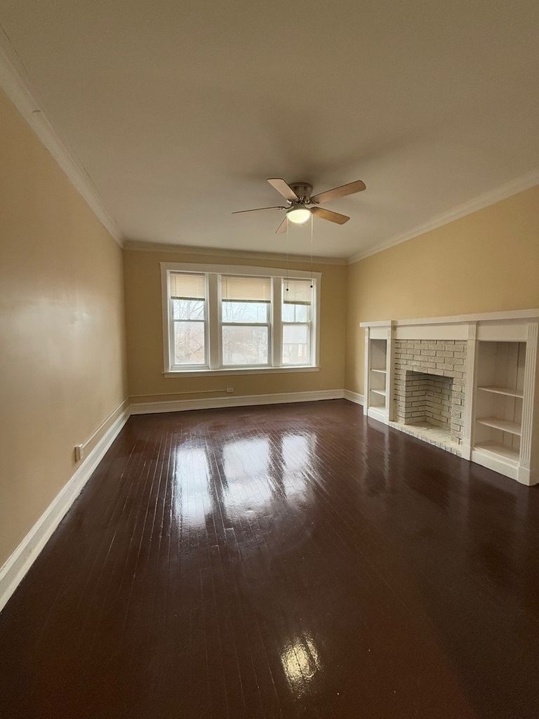 715 W 57th Street - Photo 8
