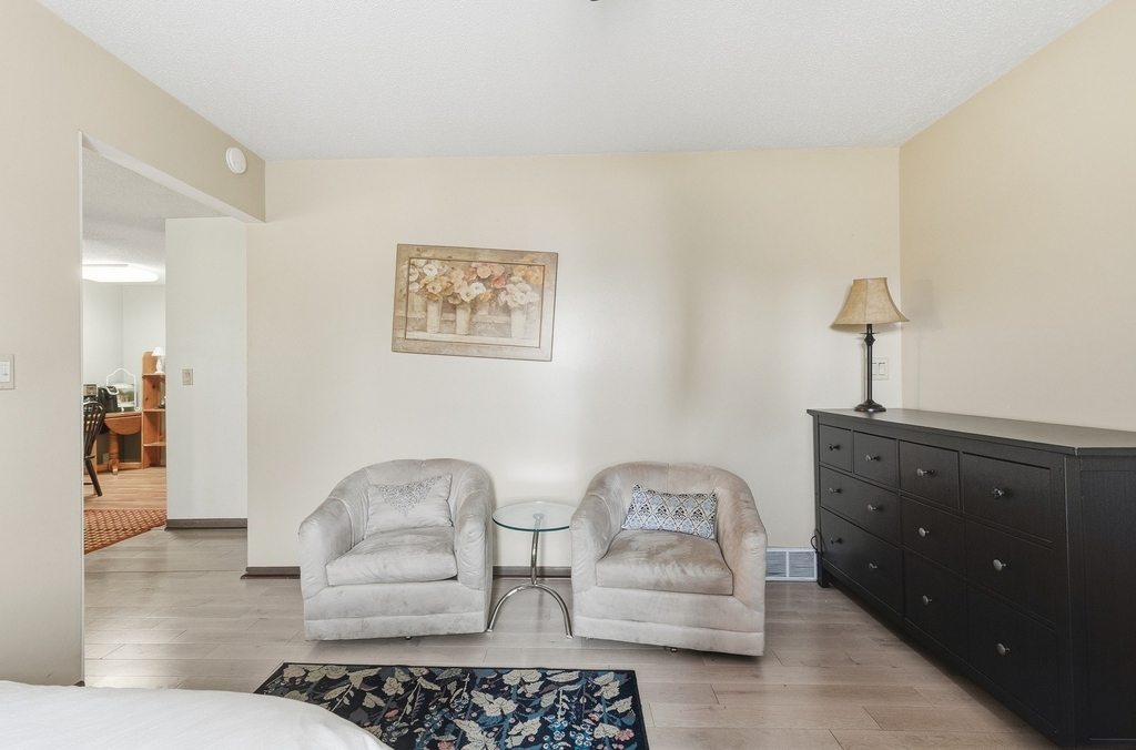 3623 34th Street - Photo 7