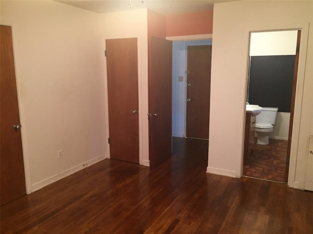 1526 Yale Street - Photo 3