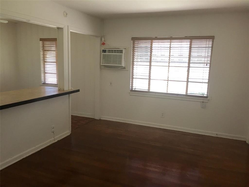 1526 Yale Street - Photo 5