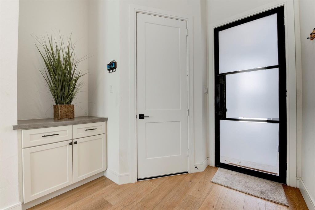 4514 Old Yale Street - Photo 2