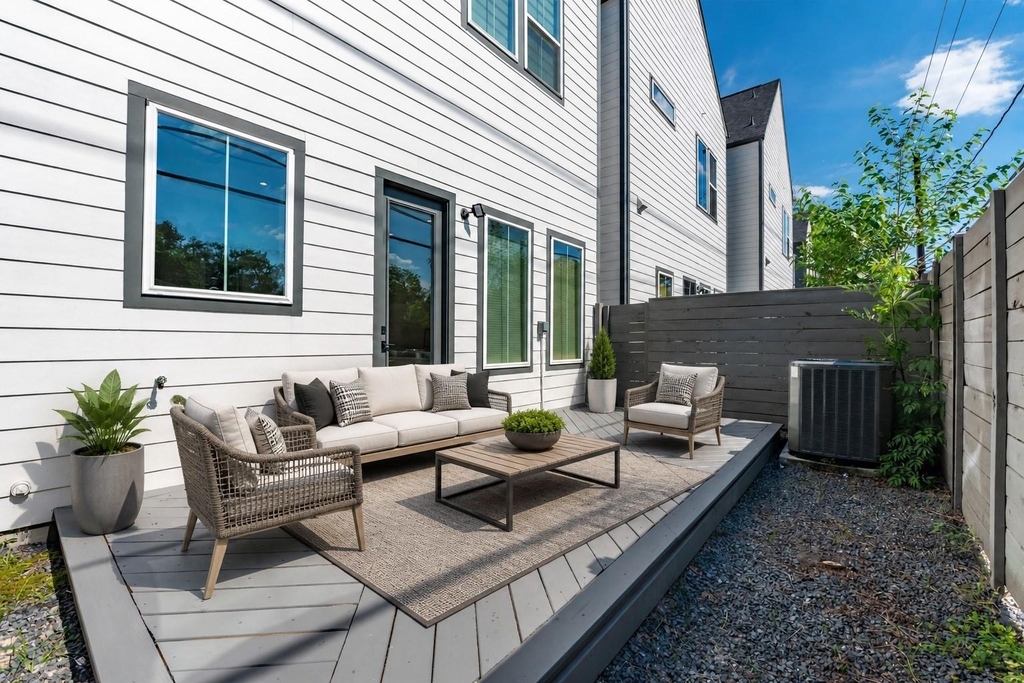 4514 Old Yale Street - Photo 1