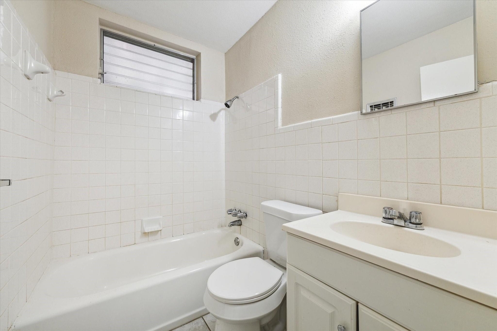 3259 Branard Street - Photo 7