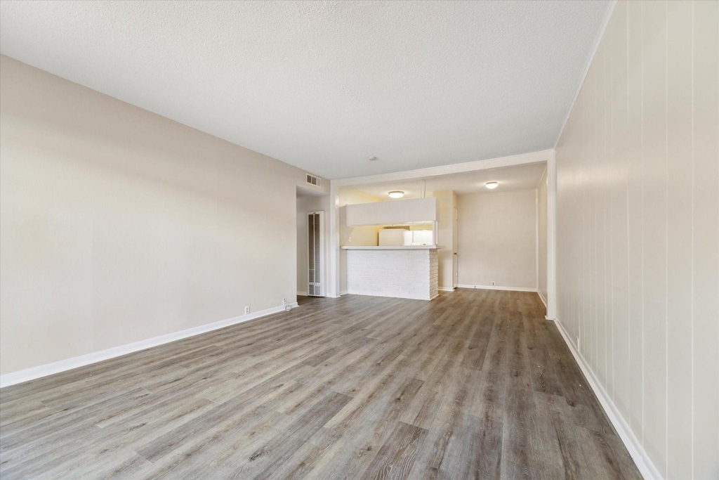 3259 Branard Street - Photo 2