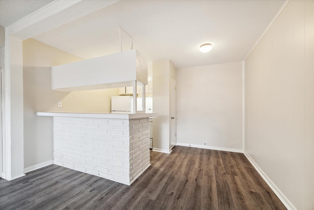3259 Branard Street - Photo 3