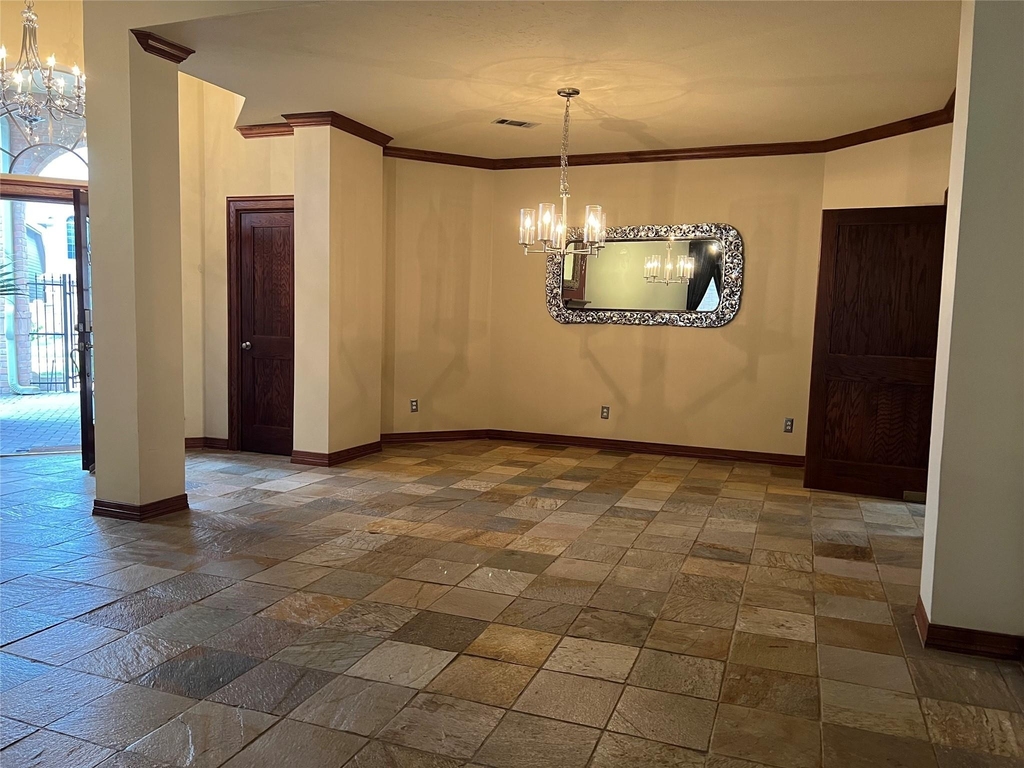 6983 Oakwood Park - Photo 7