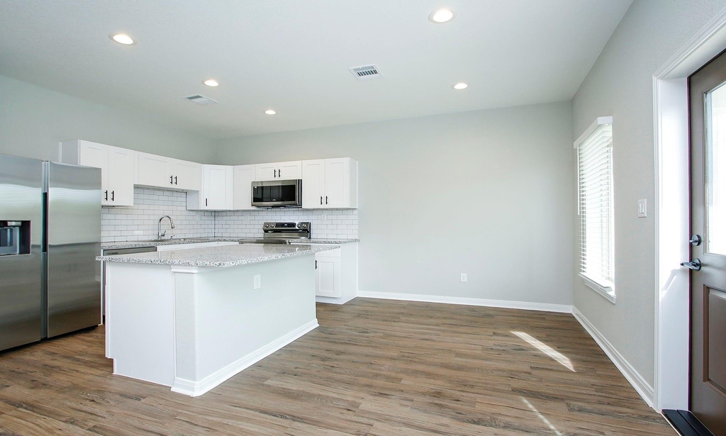14010 Longstreet Road Road - Photo 11