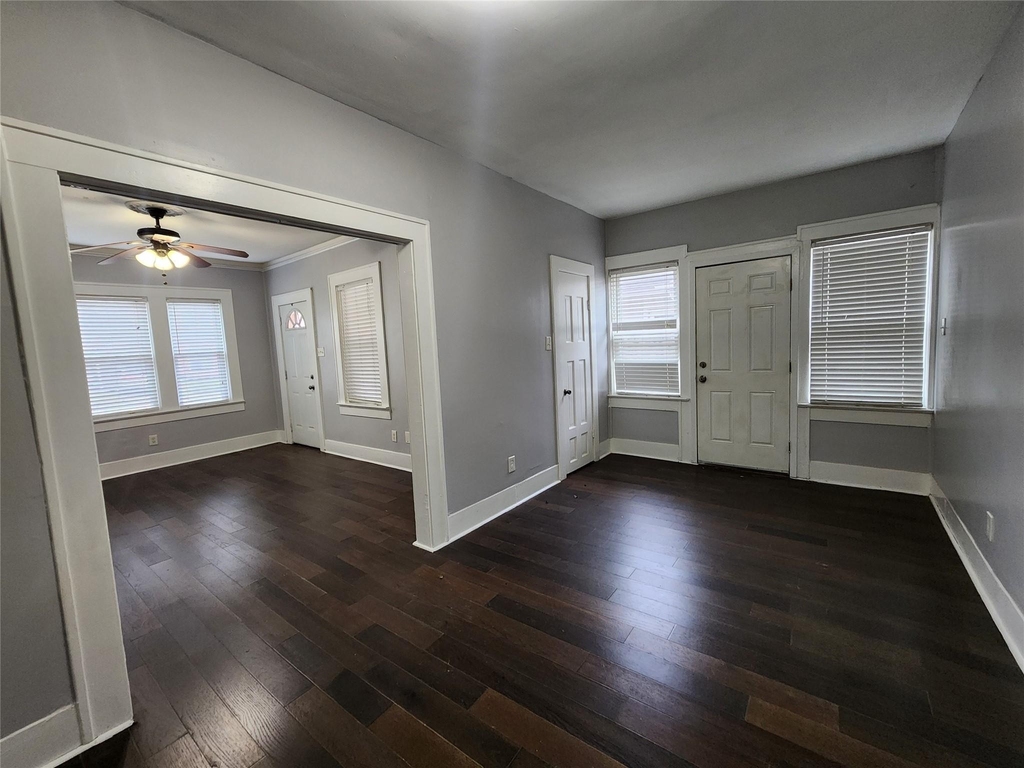 2504 Isabella Street - Photo 4