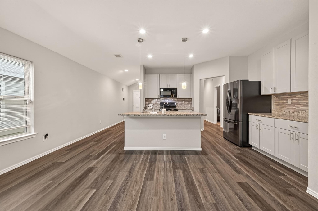 10411 Meadow Saffron Drive - Photo 7