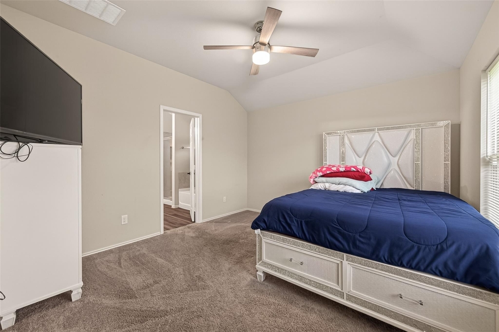 10411 Meadow Saffron Drive - Photo 23