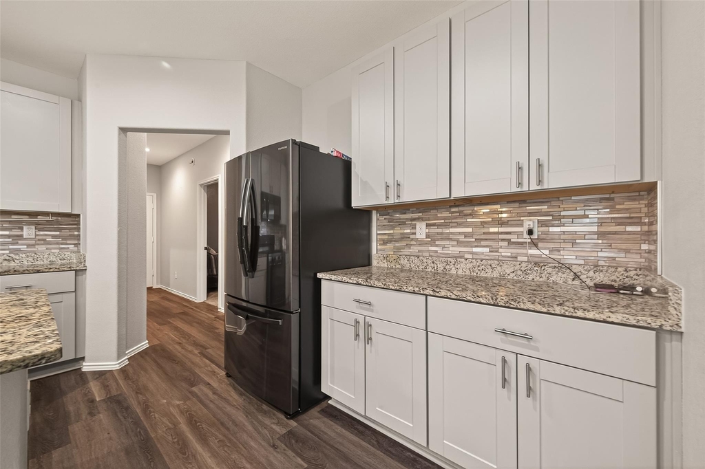 10411 Meadow Saffron Drive - Photo 10