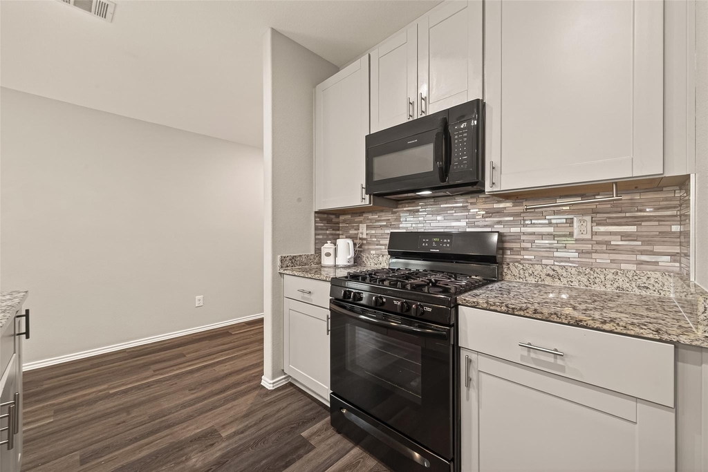 10411 Meadow Saffron Drive - Photo 12