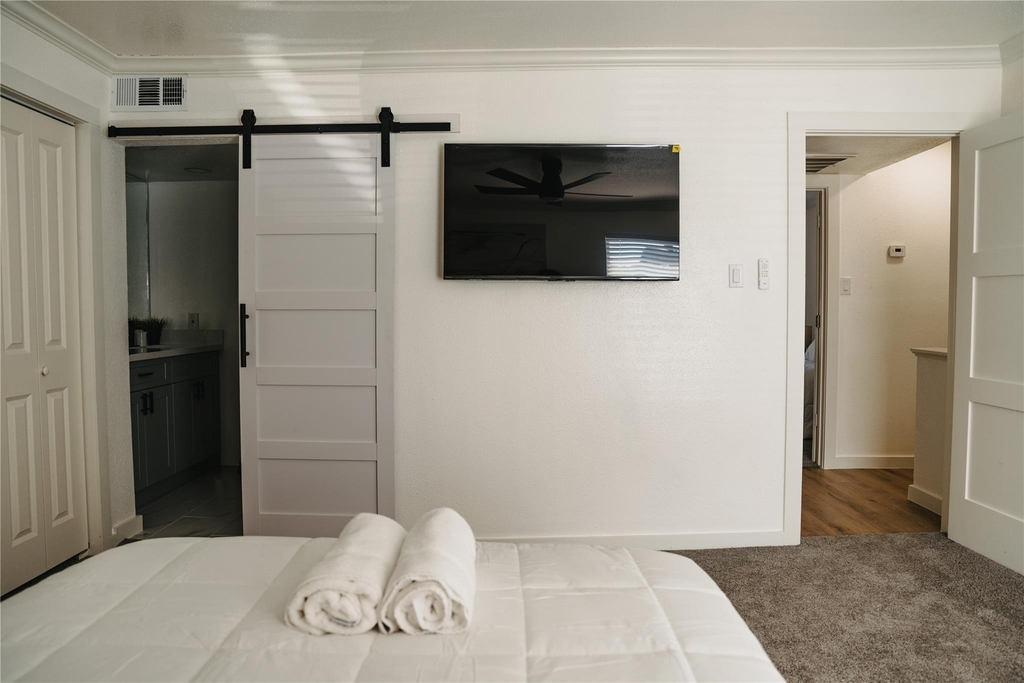 6001 Reims Road - Photo 38