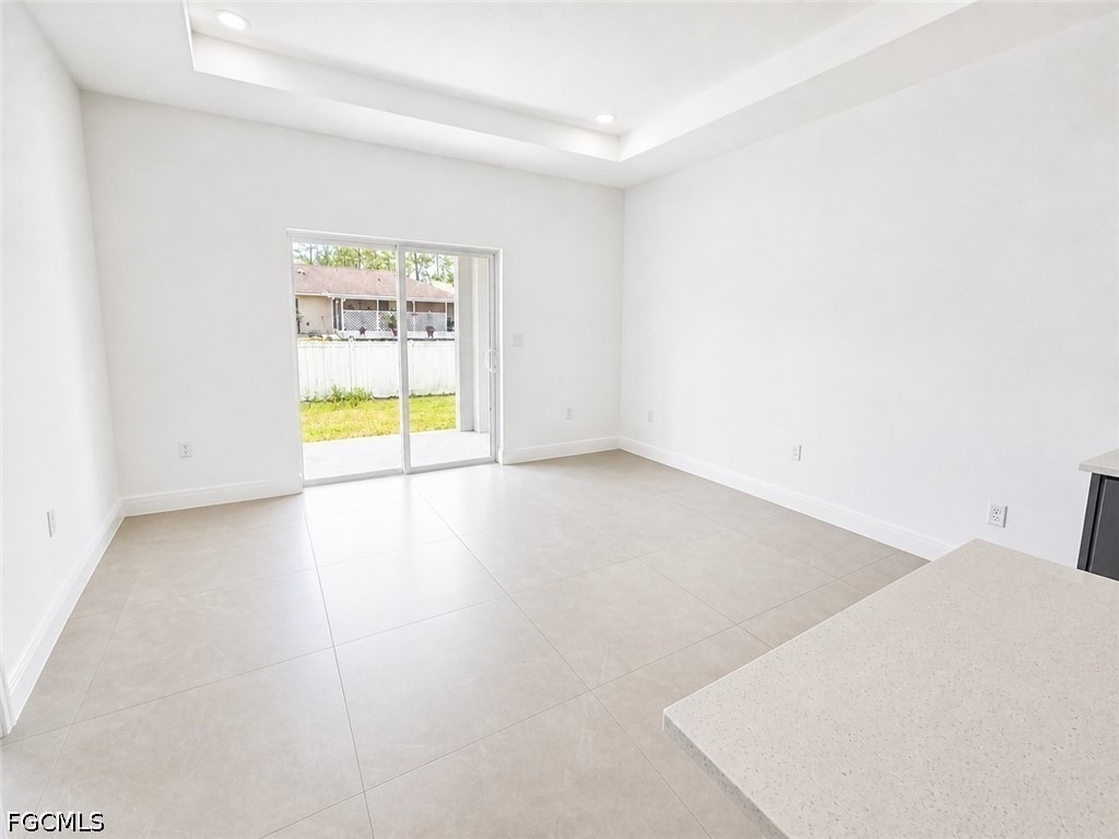 8753 Buckingham Road - Photo 2