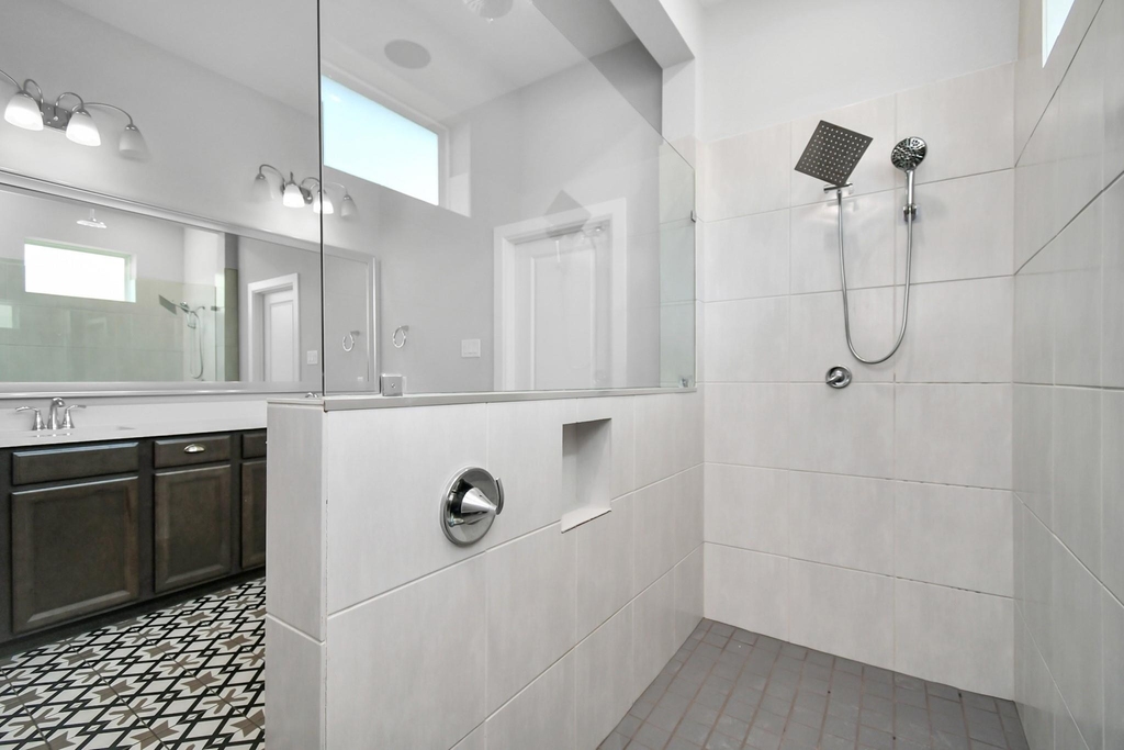 10002 Serenity Grove Drive - Photo 18