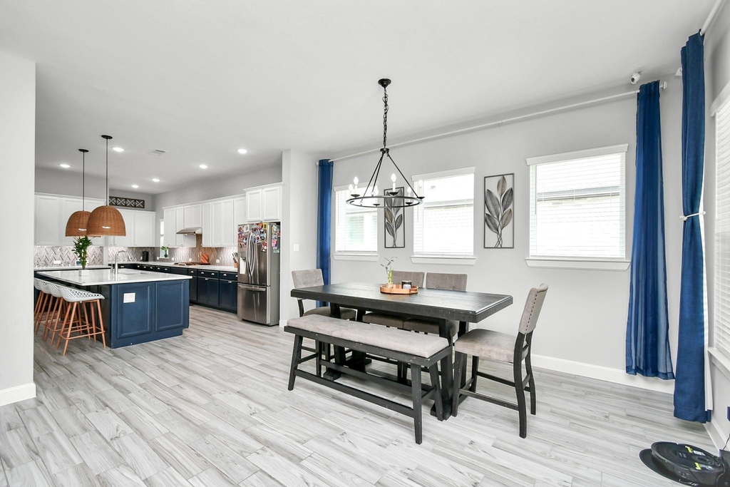 10002 Serenity Grove Drive - Photo 11