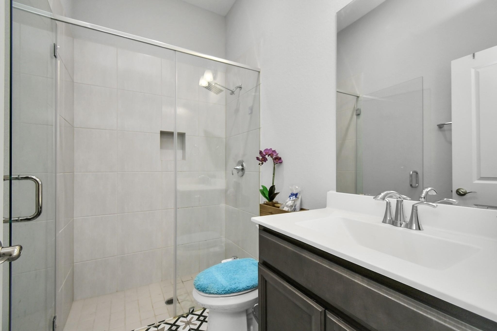 10002 Serenity Grove Drive - Photo 25