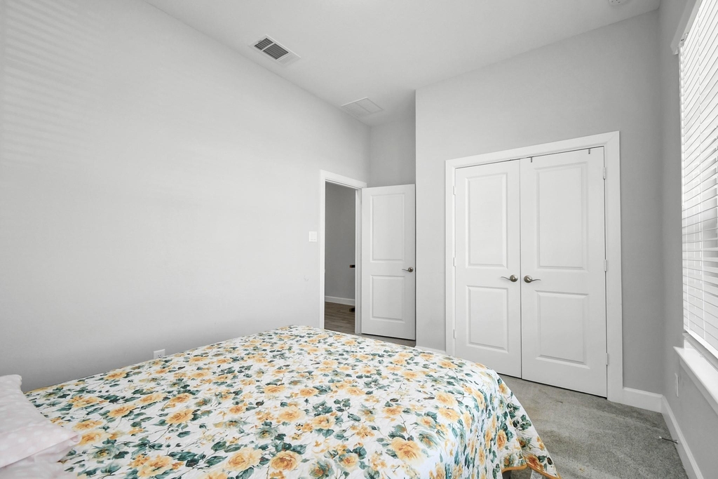 10002 Serenity Grove Drive - Photo 20