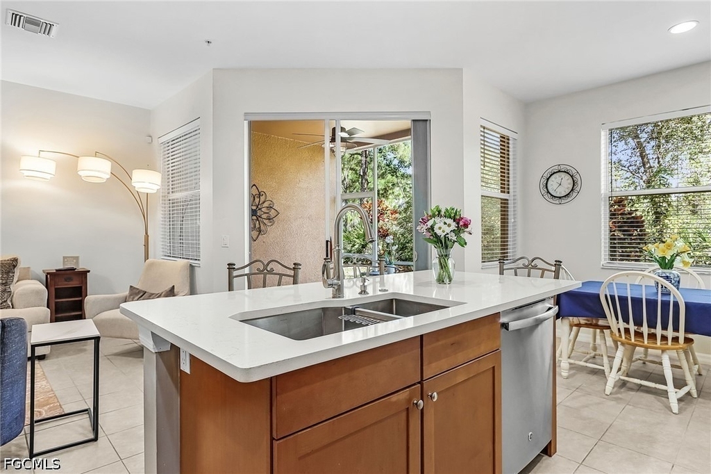 28105 Mandolin Court - Photo 7
