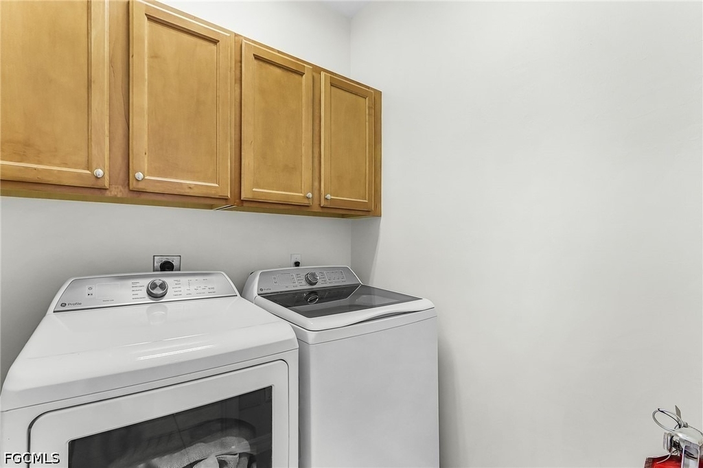 28105 Mandolin Court - Photo 25