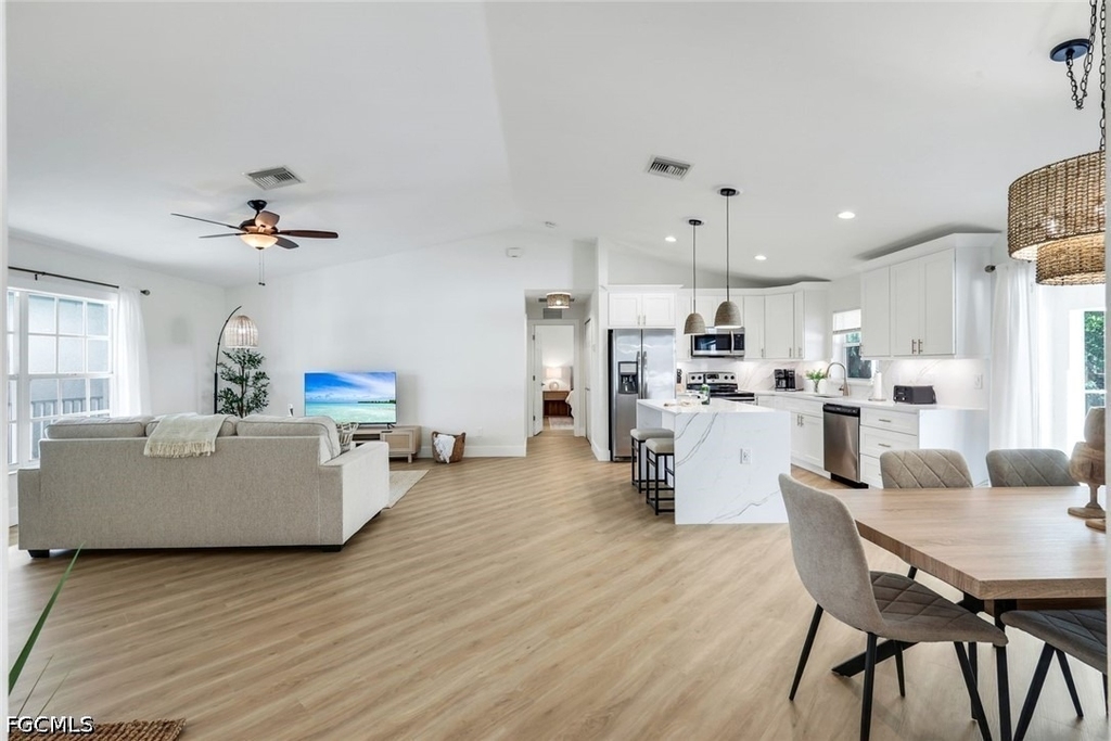 3322 Oasis Boulevard - Photo 13