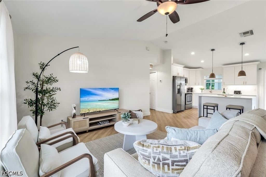 3322 Oasis Boulevard - Photo 10