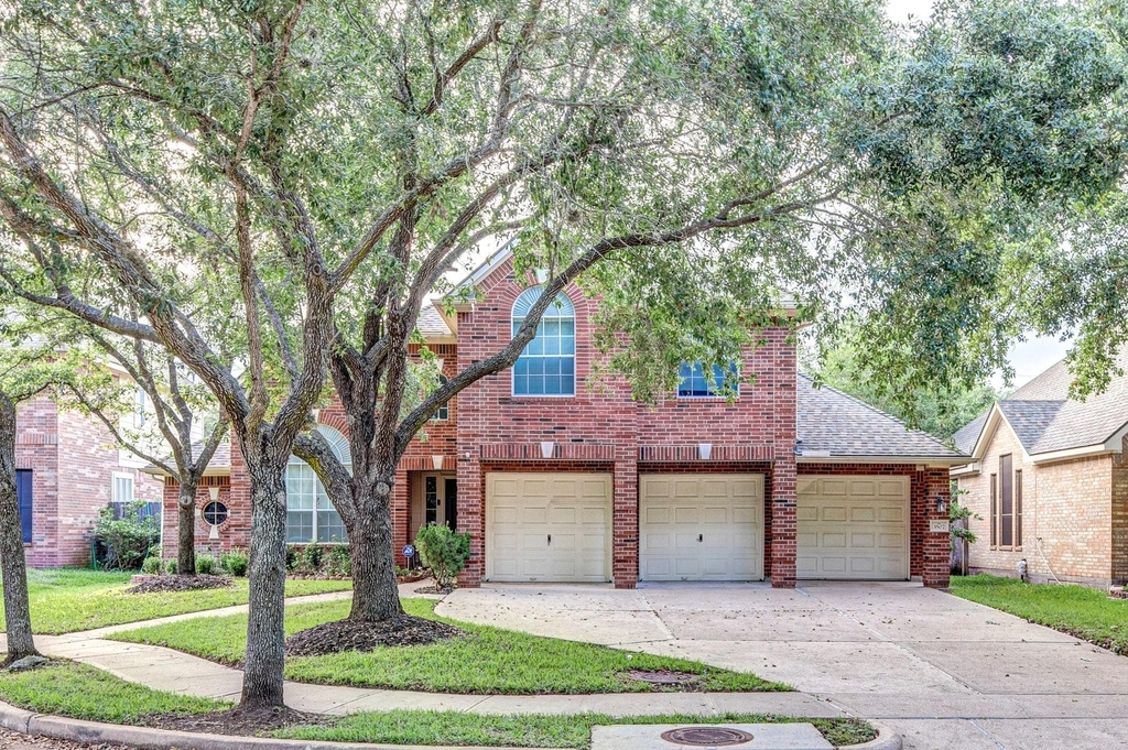 3507 Moss Trail Drive - Photo 0