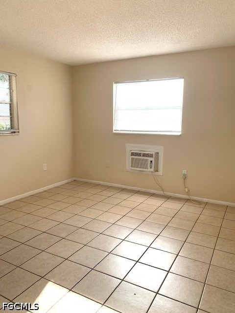 2324 Grand Avenue - Photo 4