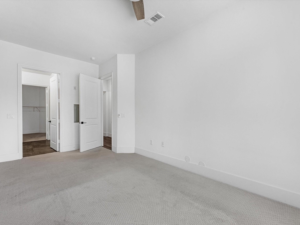 1508 Blodgett Street - Photo 7