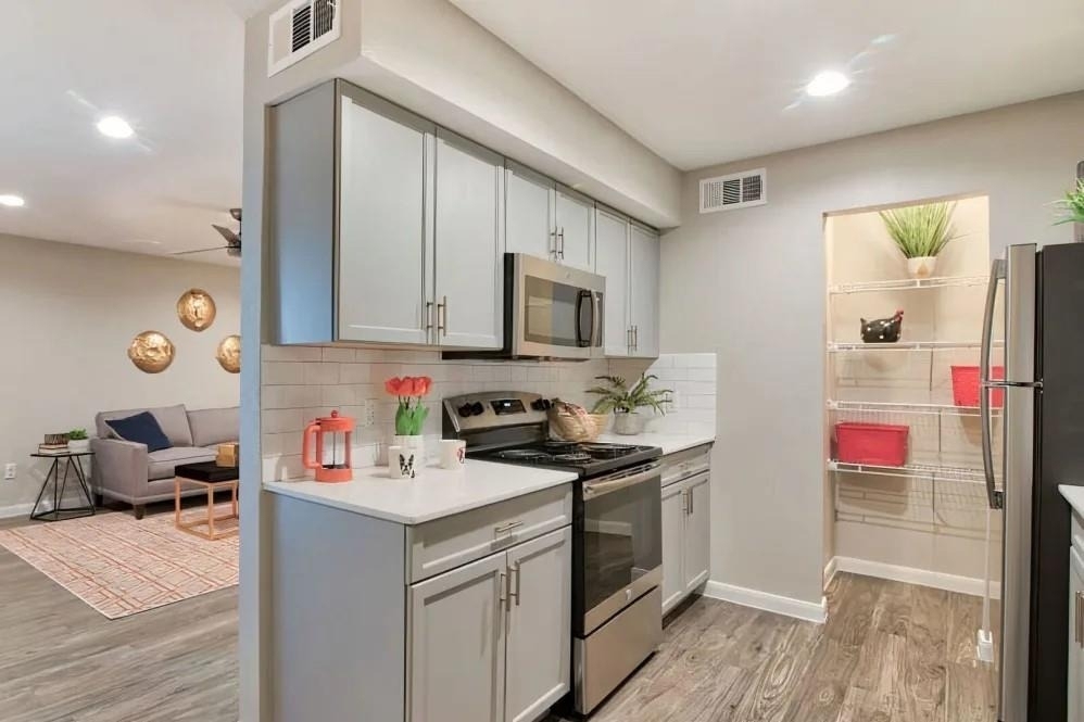 11800 Grant Road - Photo 10