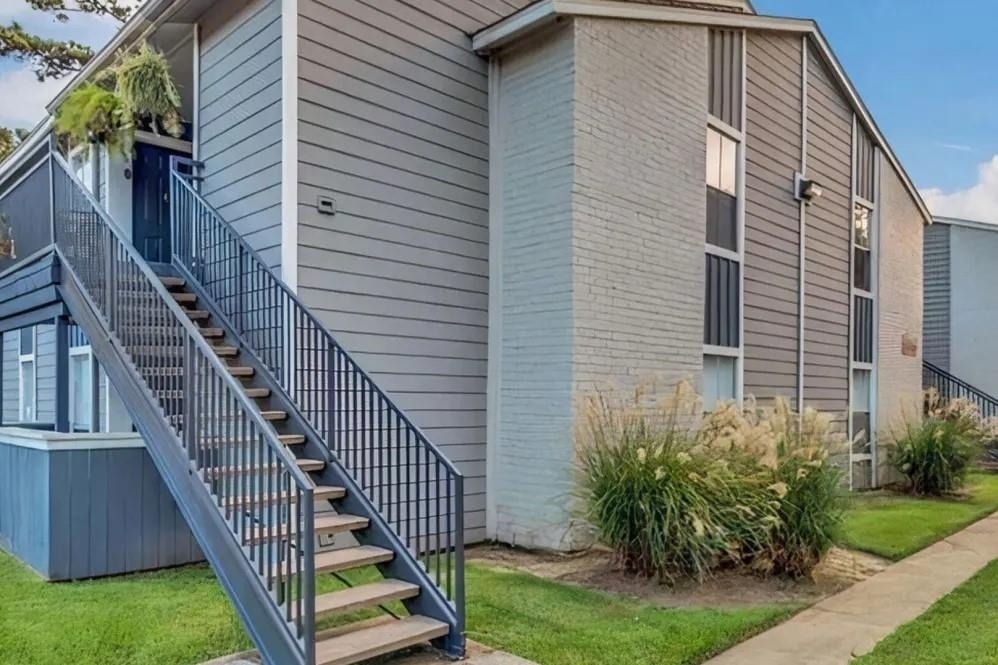 11800 Grant Road - Photo 6