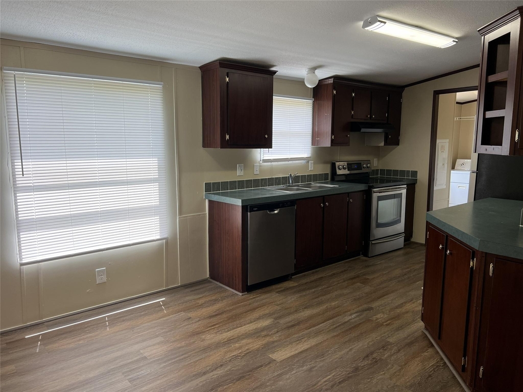 16524 Spring Rain Court - Photo 7