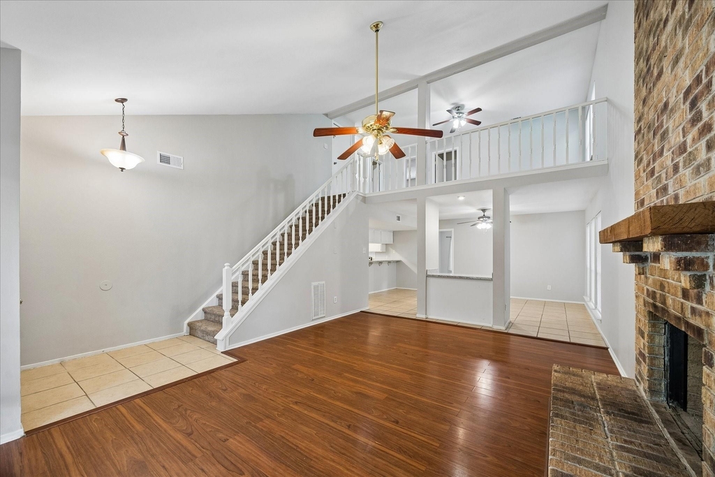 2 Goldthread Court - Photo 1