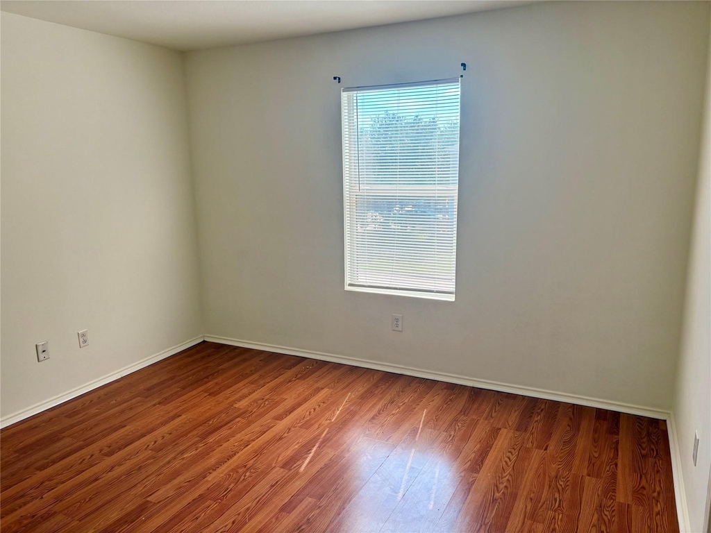 7806 Maverick Trace Lane - Photo 13