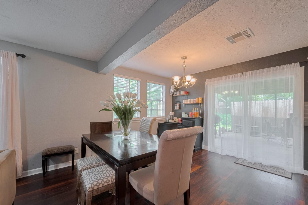5514 Avenue M - Photo 11