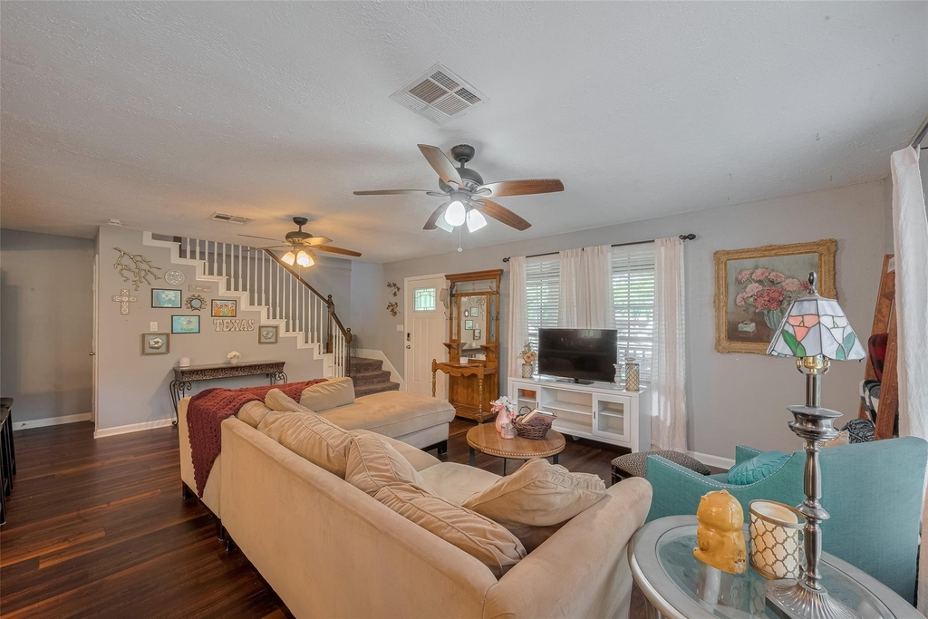 5514 Avenue M - Photo 9