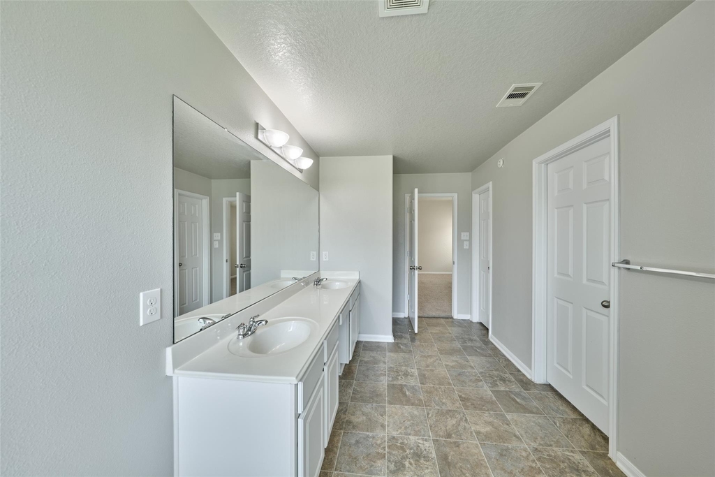 9935 Knob Hollow Way - Photo 19