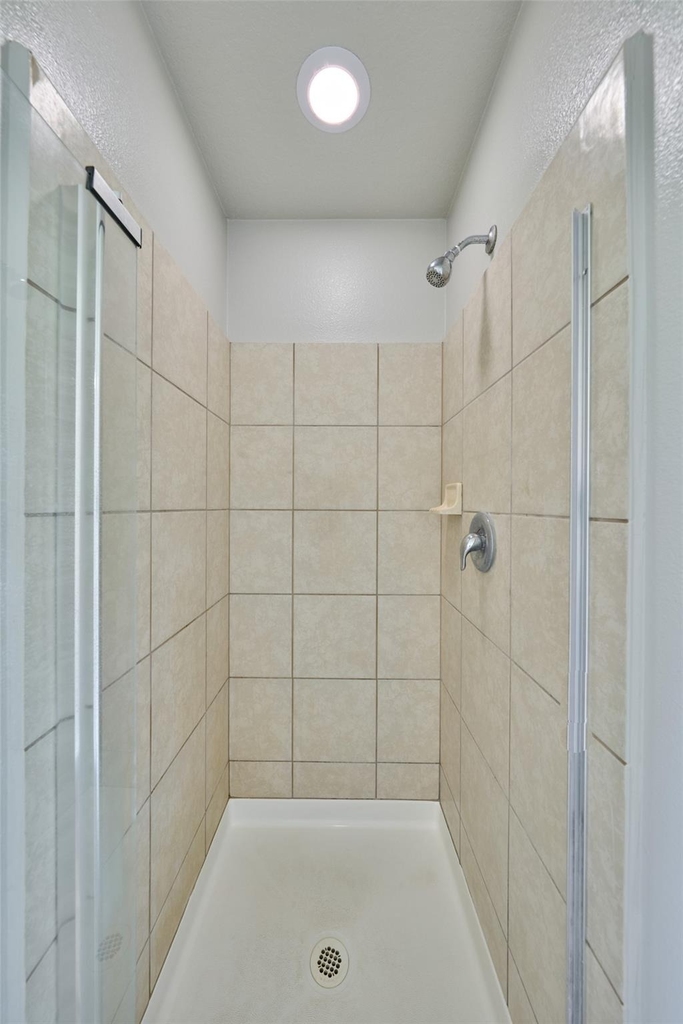 9935 Knob Hollow Way - Photo 20