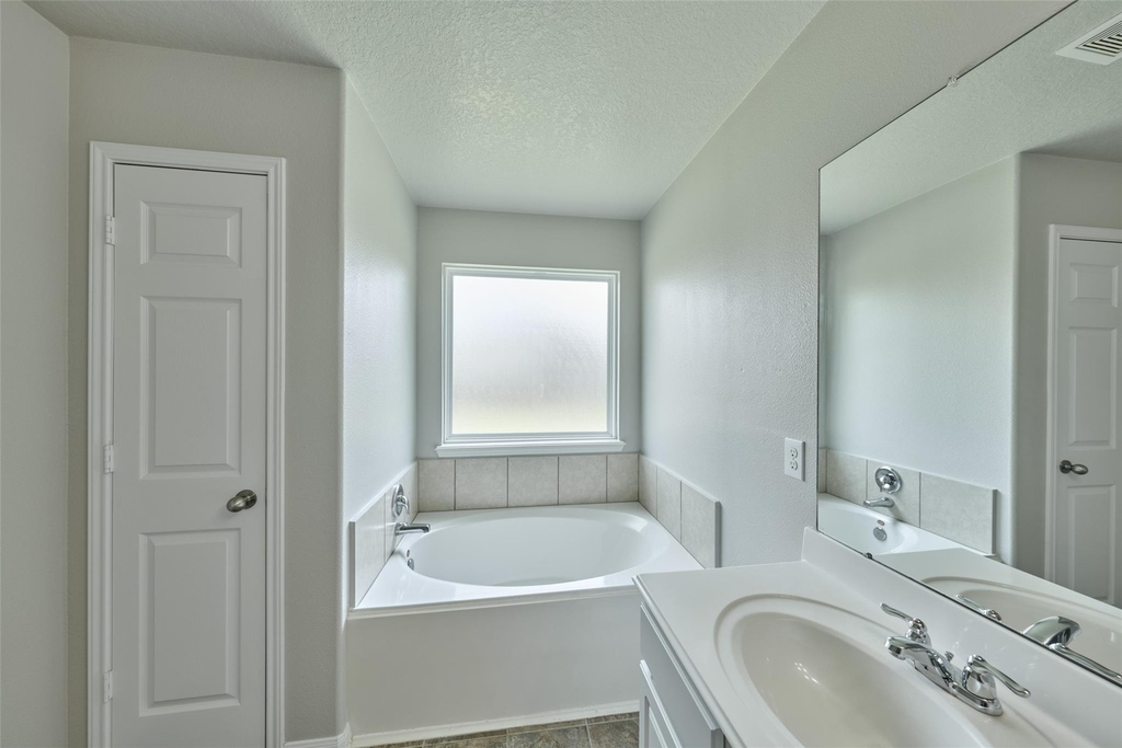 9935 Knob Hollow Way - Photo 18