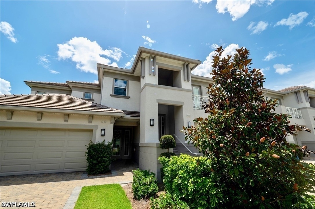 8008 Signature Club Cir - Photo 2