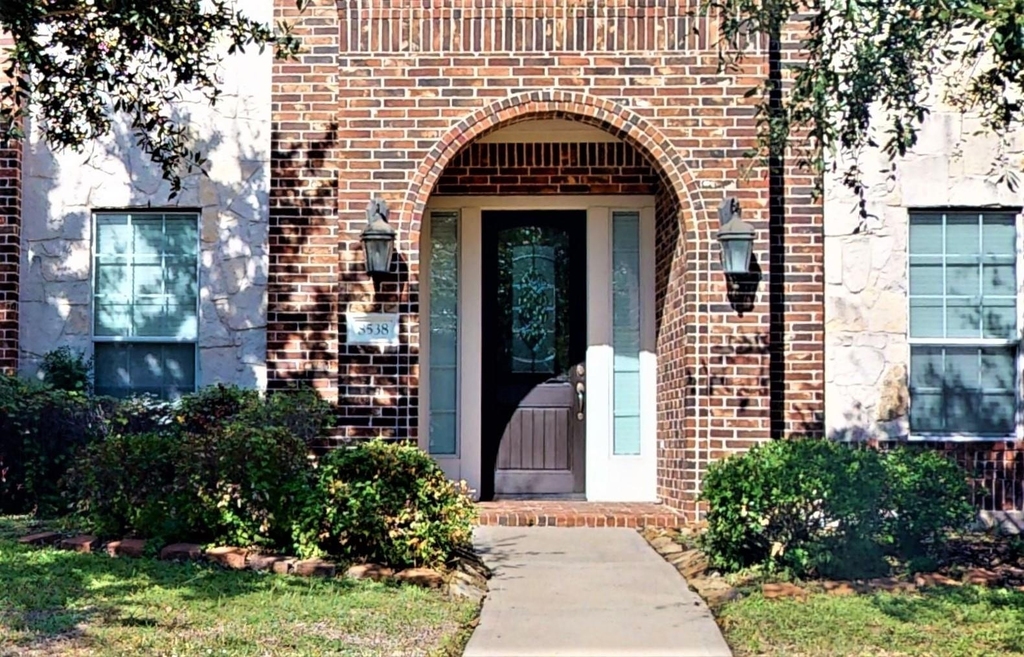 8538 Sunrise Meadow Lane - Photo 2
