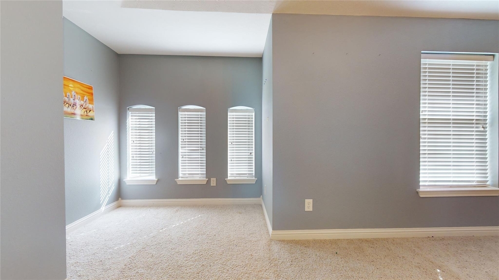 8538 Sunrise Meadow Lane - Photo 35