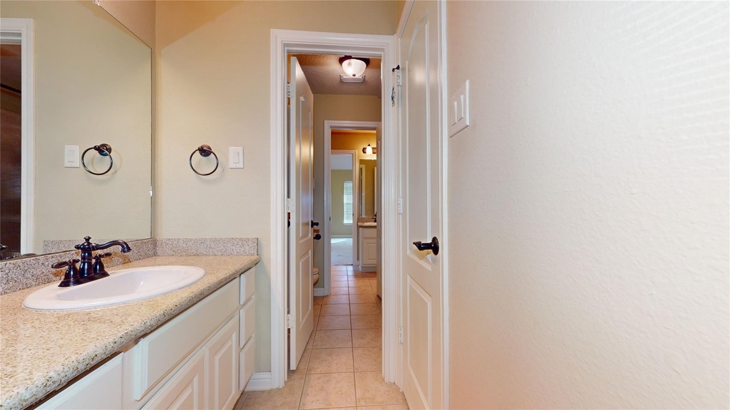 8538 Sunrise Meadow Lane - Photo 28