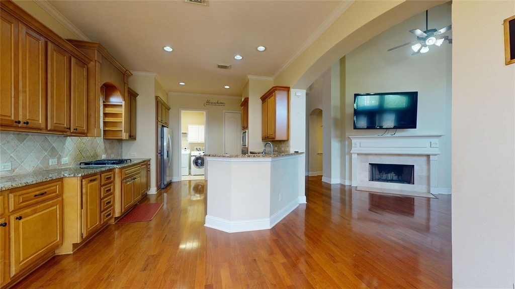 8538 Sunrise Meadow Lane - Photo 9