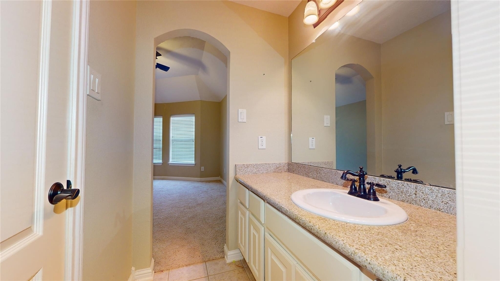 8538 Sunrise Meadow Lane - Photo 29