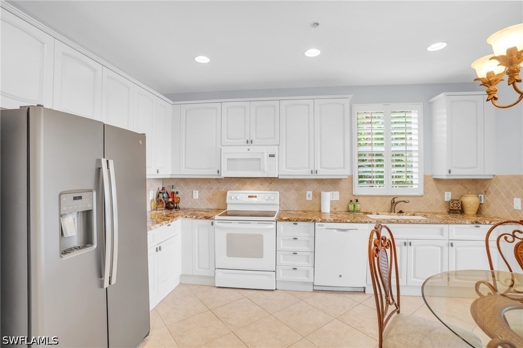 9006 Cascada Way - Photo 9