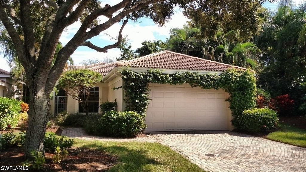 8526 Pepper Tree Way - Photo 2