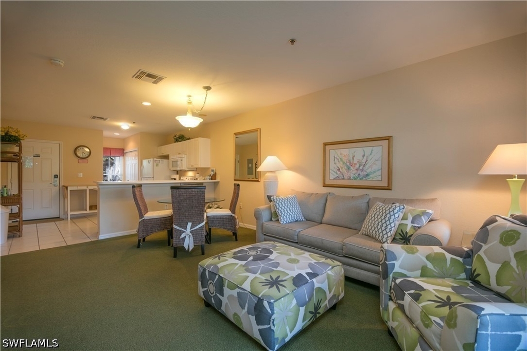 7870 Mahogany Run Lane - Photo 0