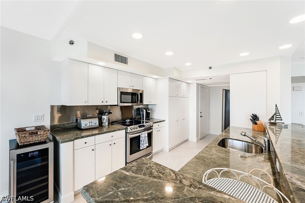 5550 Heron Point Drive - Photo 7