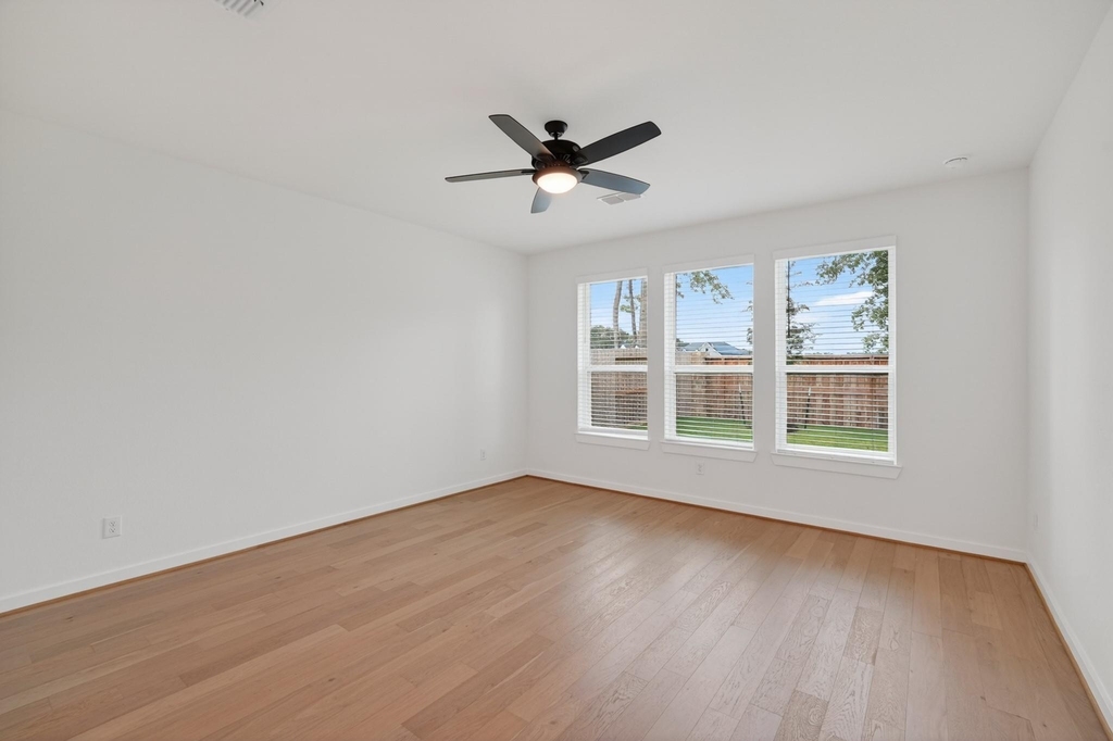 9437 Pacific Crest Ct - Photo 12